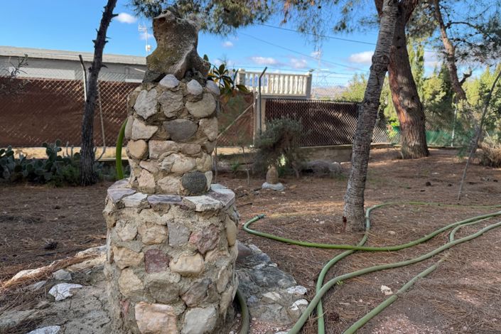 Image No.40-3 Bed Country Property for sale