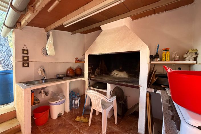 Image No.45-3 Bed Country Property for sale