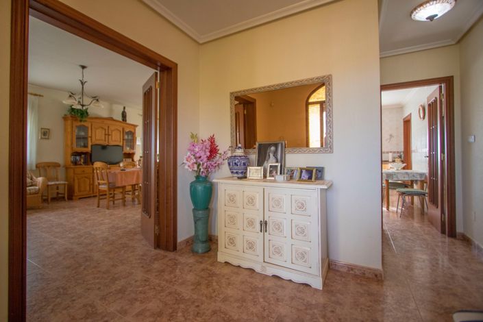 Image No.11-4 Bed Country Property for sale