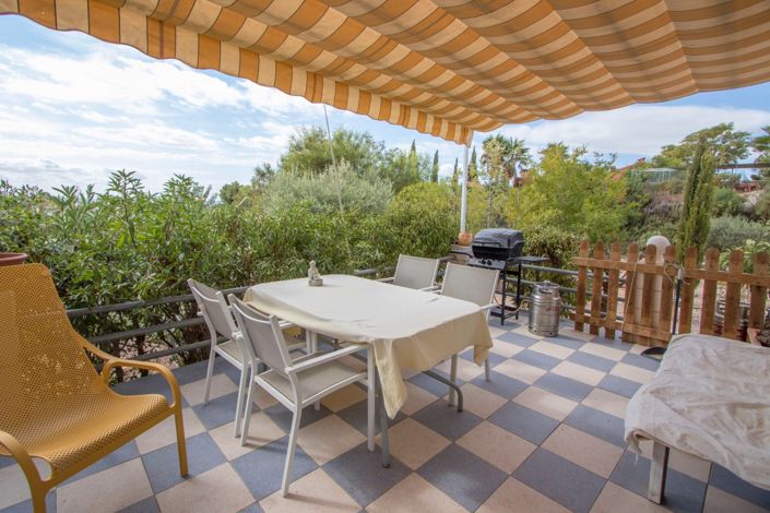 Image No.33-7 Bed Country Property for sale