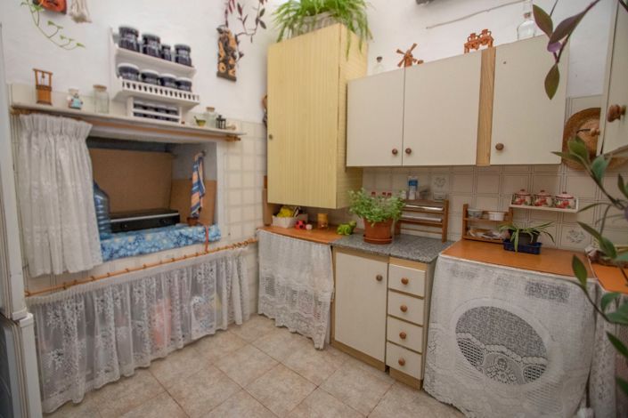 Image No.19-4 Bed Country Property for sale