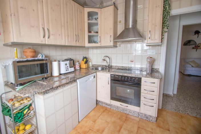 Image No.20-4 Bed Country Property for sale