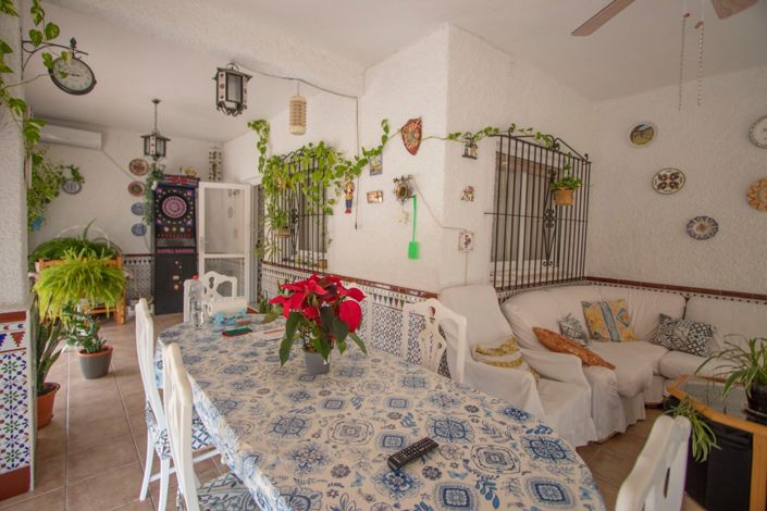 Image No.42-4 Bed Country Property for sale