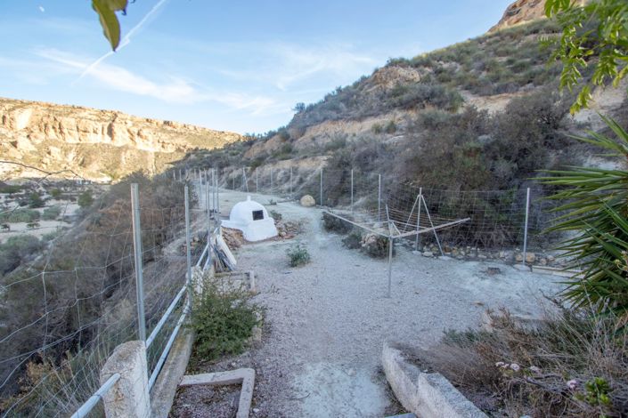 Image No.37-5 Bed Country Property for sale