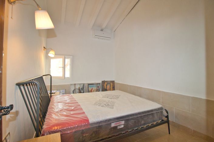 Image No.34-5 Bed Country Property for sale