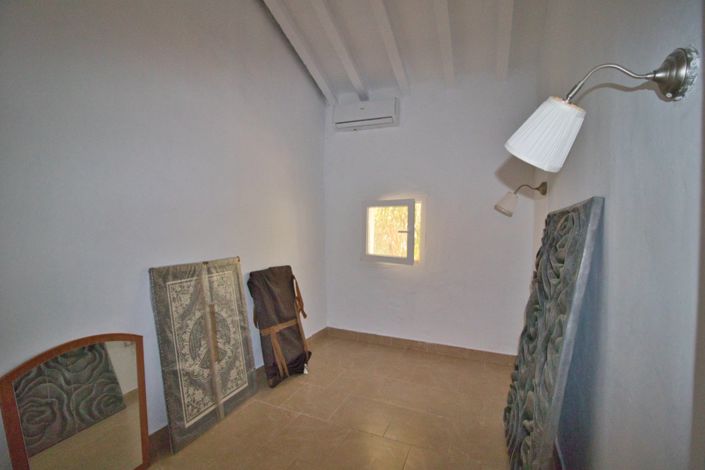 Image No.35-5 Bed Country Property for sale