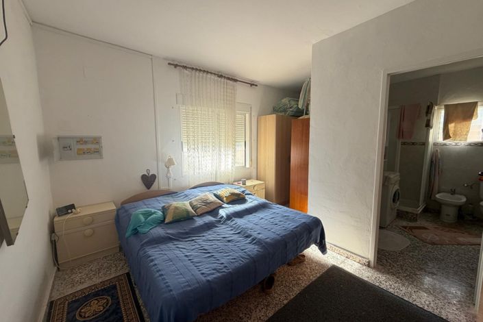 Image No.14-3 Bed Country Property for sale