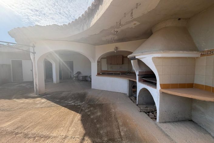 Image No.16-3 Bed Country Property for sale