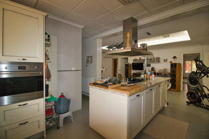 Image No.10-5 Bed Country Property for sale