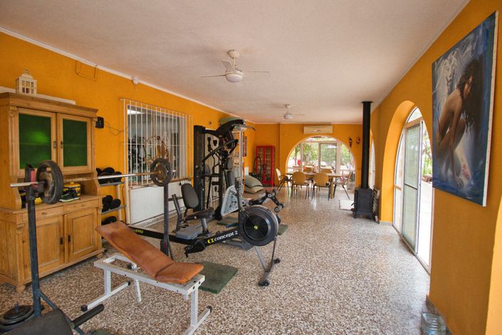 Image No.25-5 Bed Country Property for sale