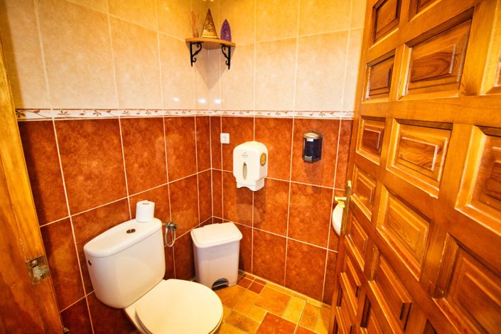 Image No.20-5 Bed Country Property for sale