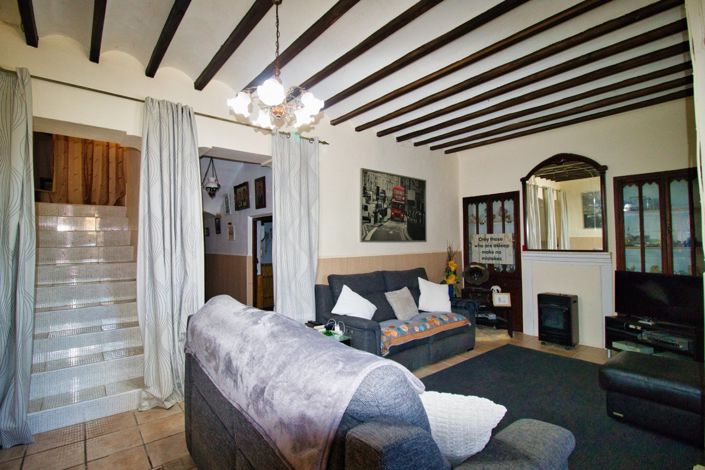 Image No.30-5 Bed Country Property for sale