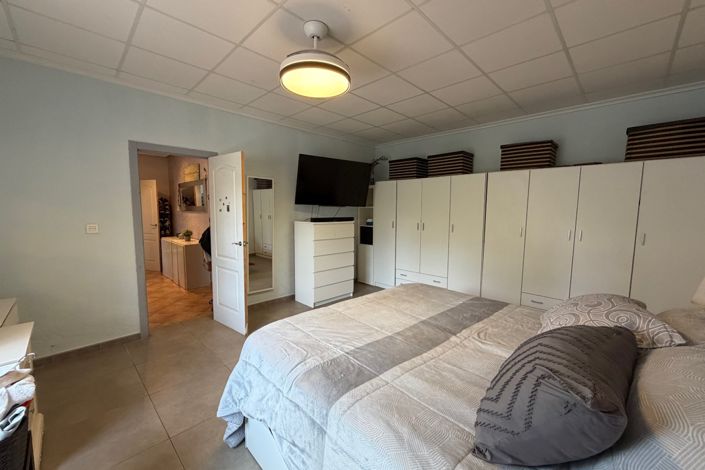 Image No.15-3 Bed Country Property for sale