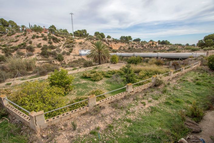 Image No.33-3 Bed Country Property for sale