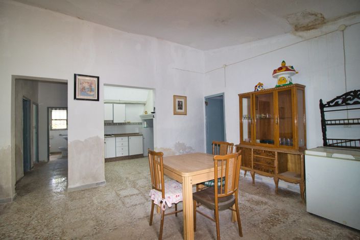 Image No.10-3 Bed Country Property for sale