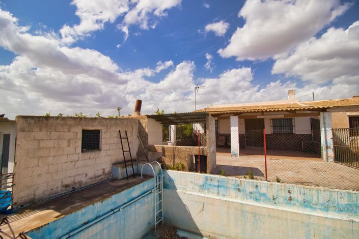 Image No.3-3 Bed Country Property for sale