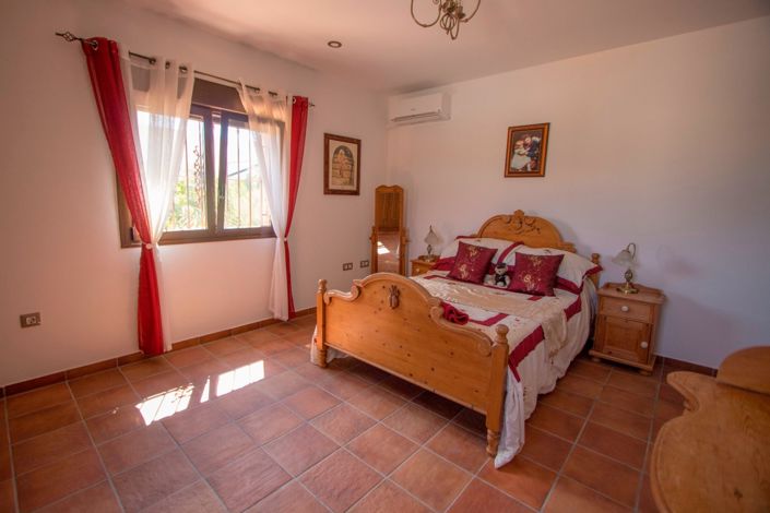 Image No.36-Propriété de pays de 5 chambres à vendre à Alicante City