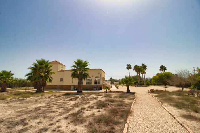 Image No.44-5 Bed Country Property for sale