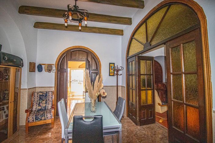 Image No.9-6 Bed Country Property for sale