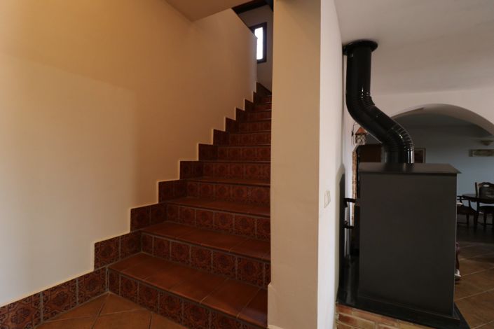 Image No.29-4 Bed Country Property for sale