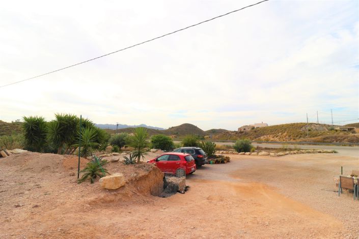 Image No.48-4 Bed Country Property for sale