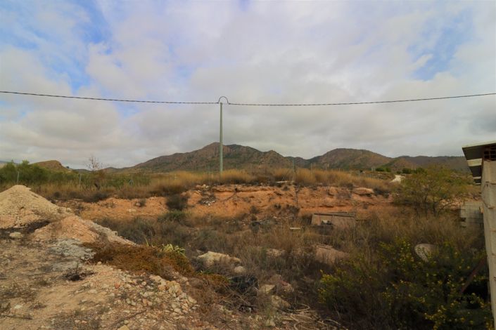 Image No.7-4 Bed Country Property for sale