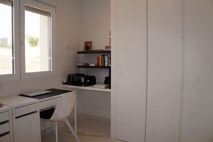 Image No.22-3 Bed Country Property for sale