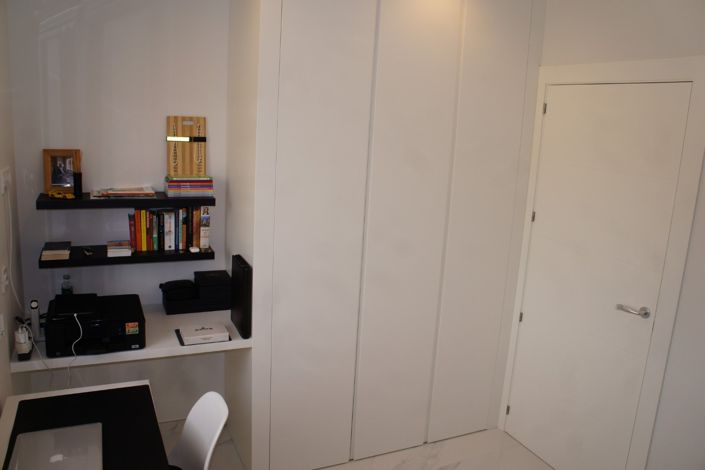 Image No.23-3 Bed Country Property for sale