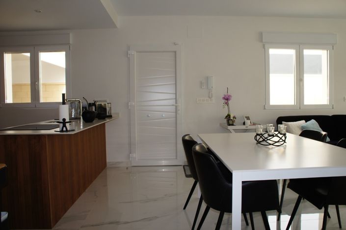 Image No.14-3 Bed Country Property for sale