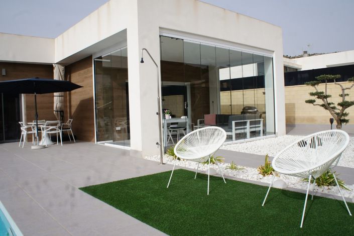 Image No.39-3 Bed Country Property for sale