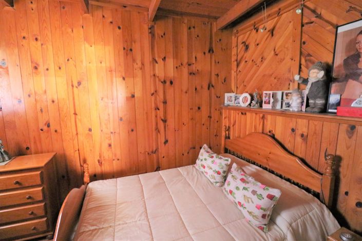 Image No.18-3 Bed Country Property for sale