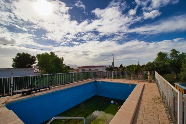 Image No.31-3 Bed Country Property for sale