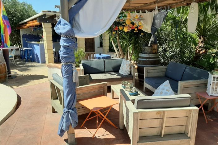 Image No.33-6 Bed Country Property for sale