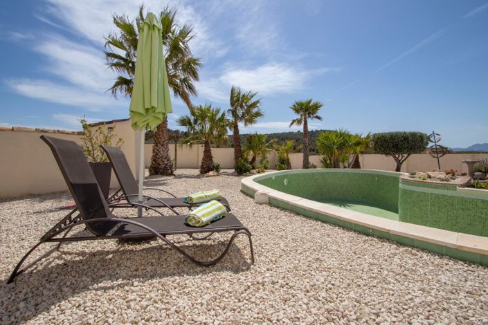 Image No.23-7 Bed Country Property for sale