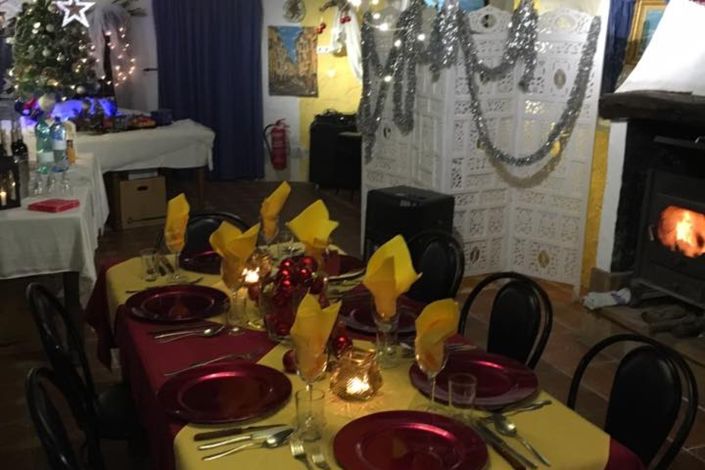 Image No.16-6 Bed Country Property for sale