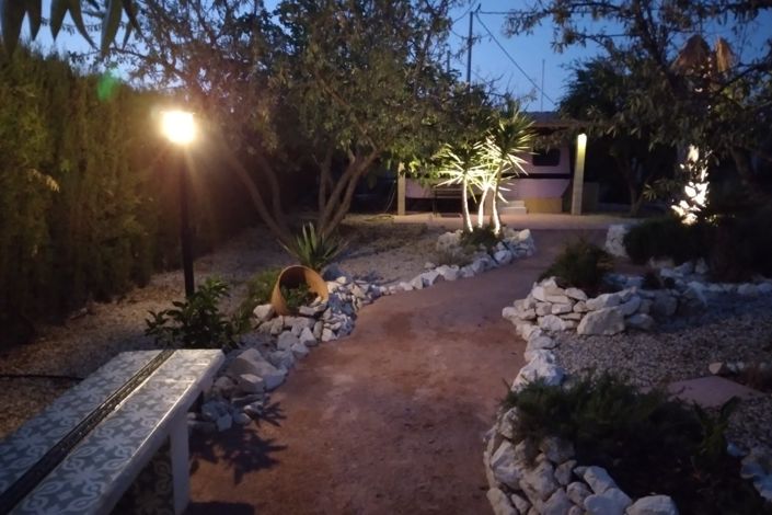 Image No.24-6 Bed Country Property for sale