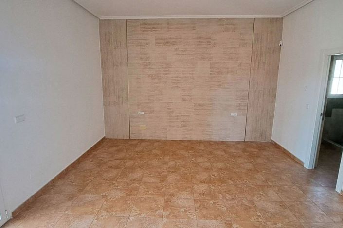 Image No.18-5 Bed Country Property for sale