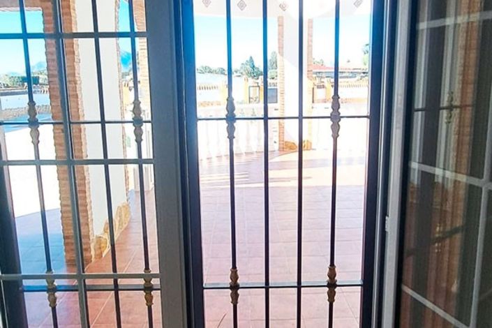 Image No.31-5 Bed Country Property for sale