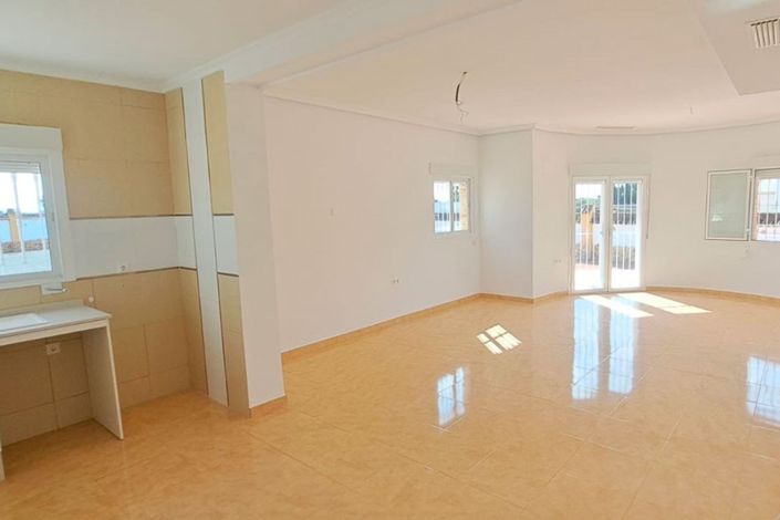 Image No.4-3 Bed Country Property for sale