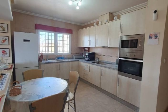 Image No.49-4 Bed Country Property for sale