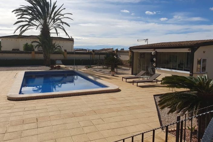 Image No.42-4 Bed Country Property for sale