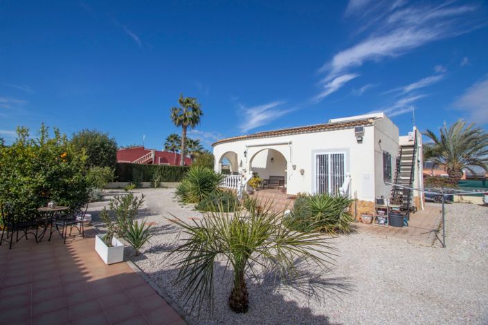 Image No.2-3 Bed Country Property for sale