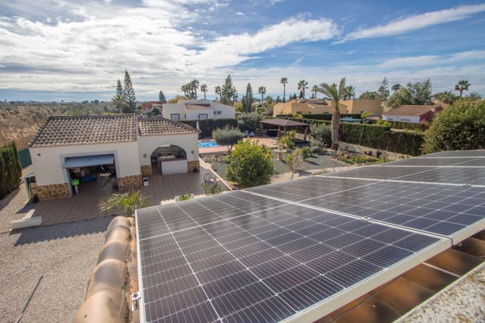 Image No.30-3 Bed Country Property for sale