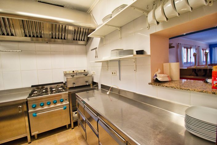 Image No.22-5 Bed Country Property for sale