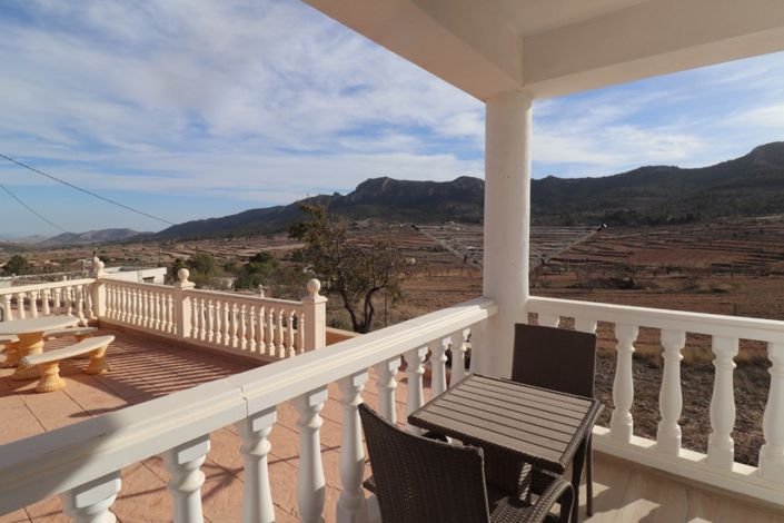 Image No.30-4 Bed Country Property for sale