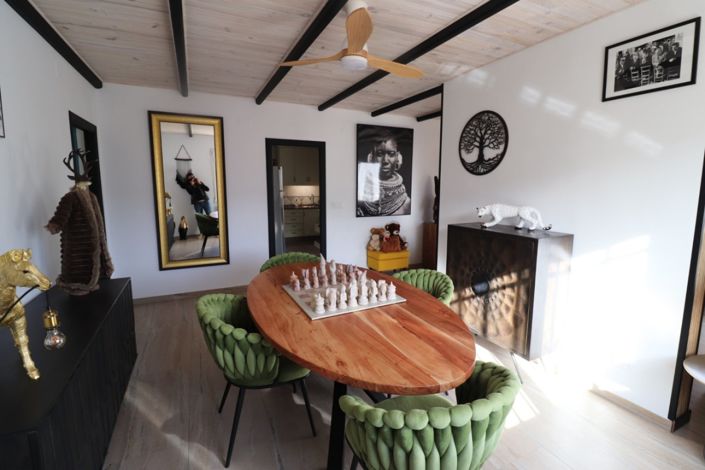 Image No.34-4 Bed Country Property for sale