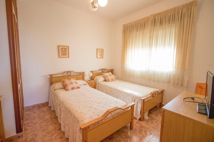 Image No.22-4 Bed Country Property for sale