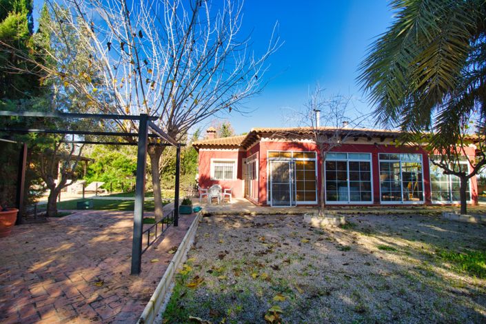 Image No.38-3 Bed Country Property for sale