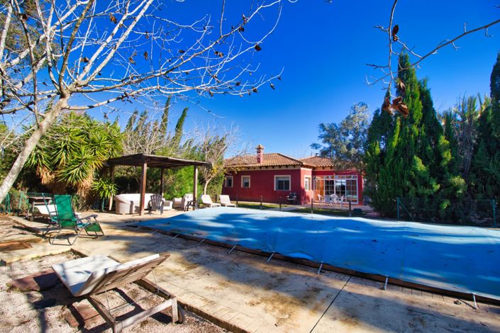 Image No.6-3 Bed Country Property for sale