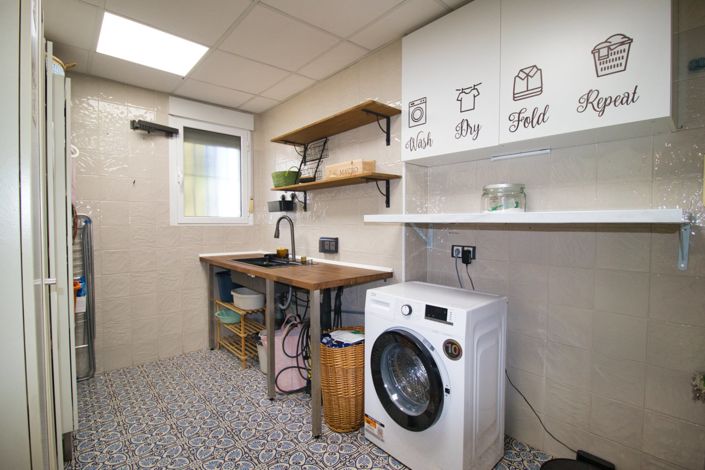 Image No.18-3 Bed Country Property for sale